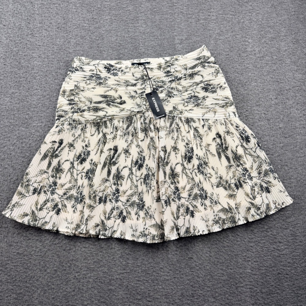 Express Floral Plissé Pleated Mini Skirt Women's XS Cream Black NWT